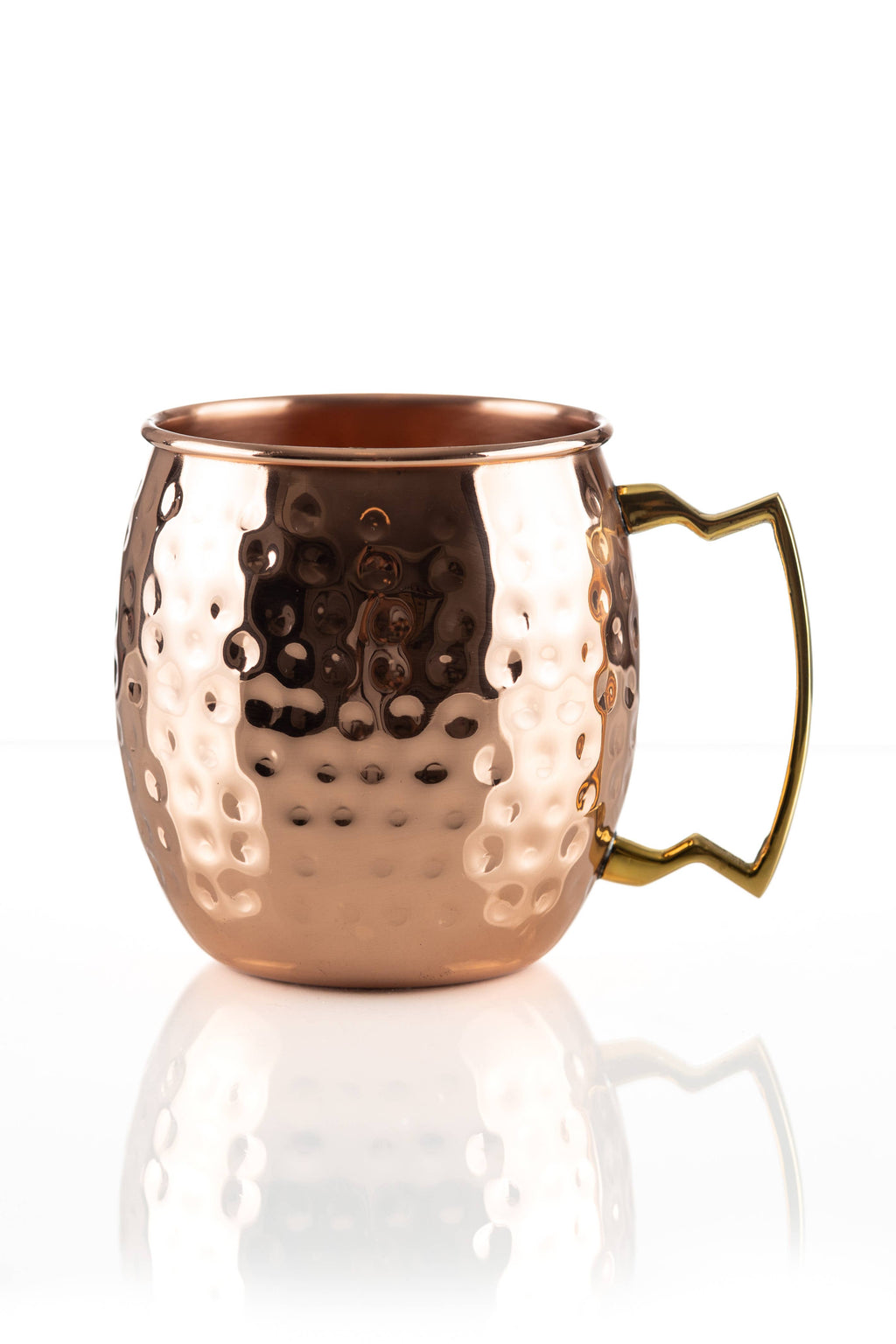 A 16oz hammered copper Moscow Mule mug with a gold-colored handle.