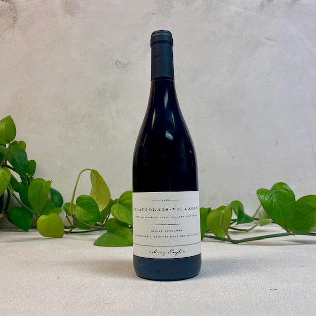 Marine Descombe - Beaujolais-Villages - Beaujolais, France