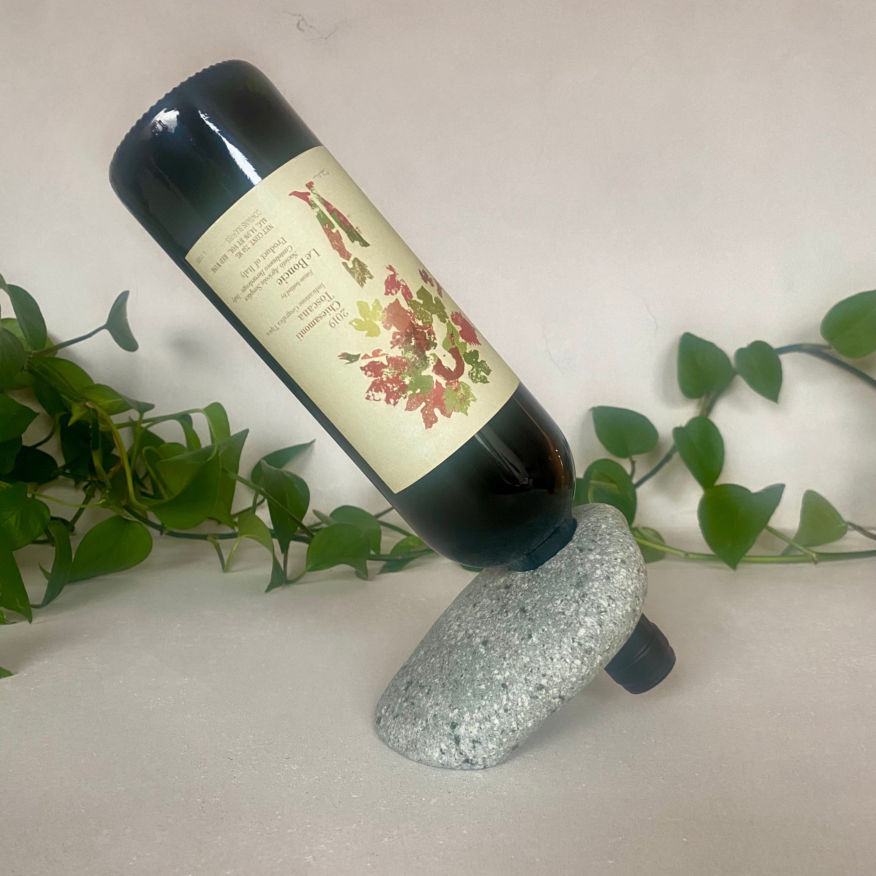 Beach Stone Wine Holder