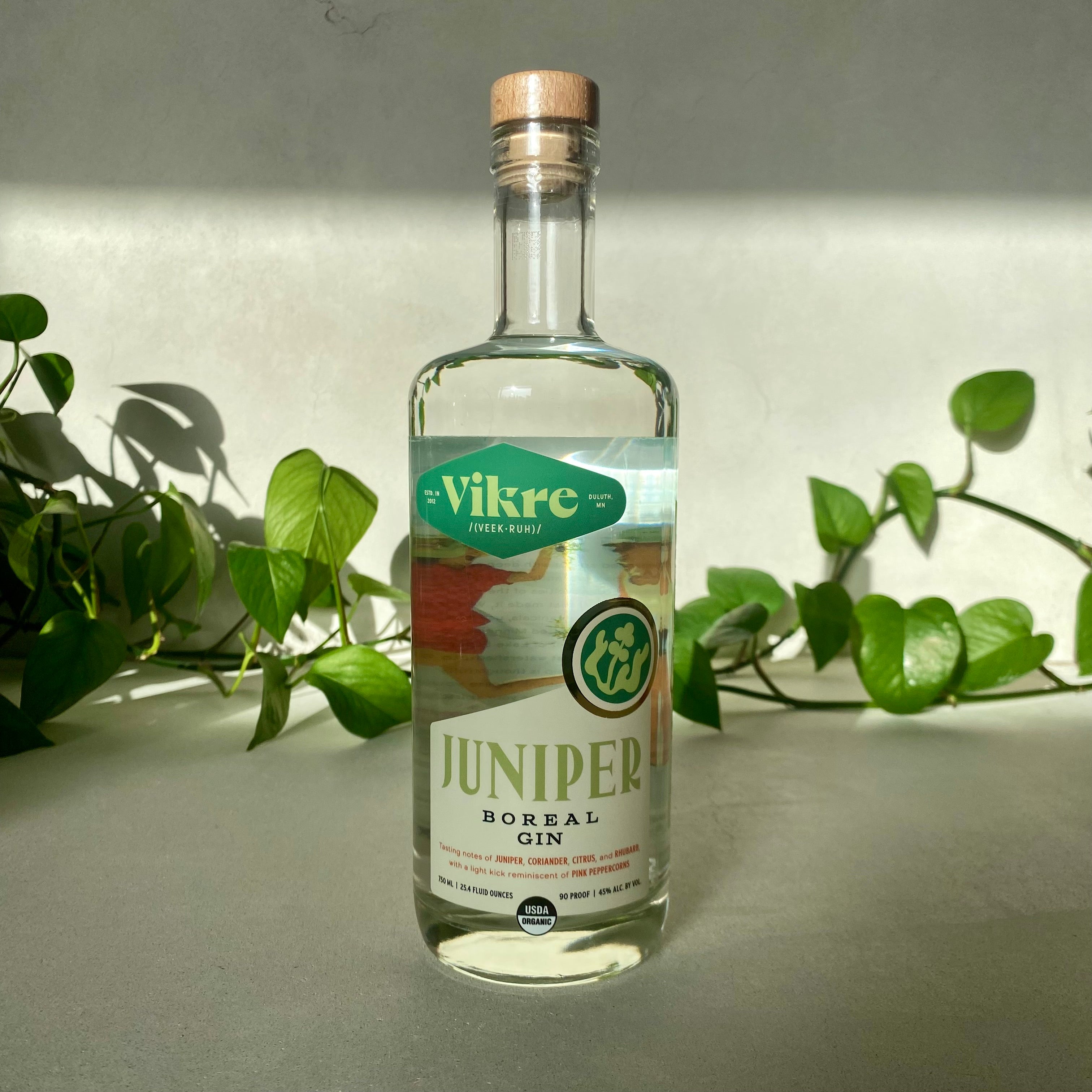 Vikre Boreal Juniper Ginのボトル画像